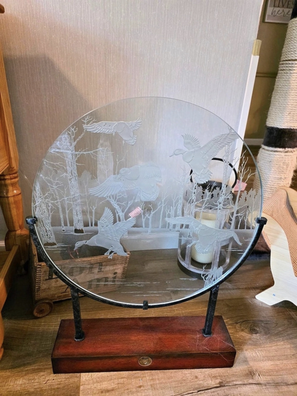 1986 Ducks Unlimited Etched Glass & Wood Table Decor